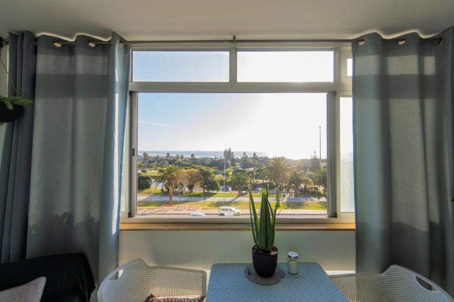 2 Bedroom Property for Sale in Humewood Eastern Cape